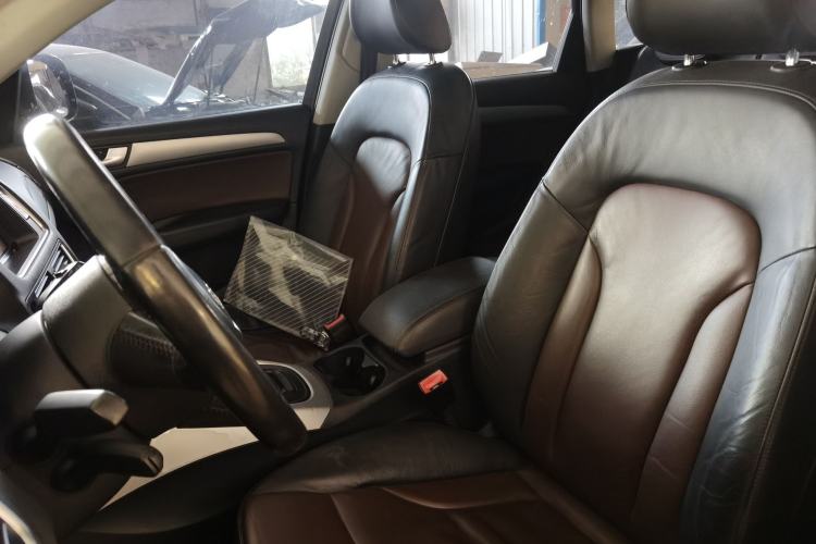Used Audi Q5 2016 40 TFSI Technology Edition Left Front Seat