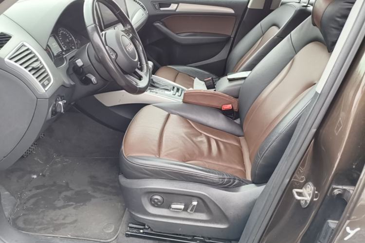 Used Audi Q5 2016 40 TFSI Technology Edition Left Front Seat