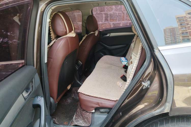 Used Audi Q5 2016 40 TFSI Trendy Edition Left Rear Seat