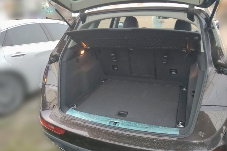 Used Audi Q5 2016 40 TFSI Technology Edition Trunk