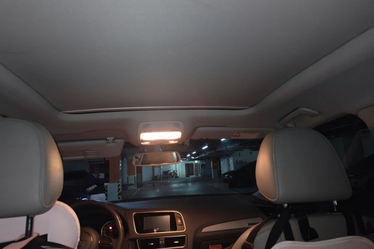 Used Audi Q5 2016 40 TFSI Trendy Edition Headliner
