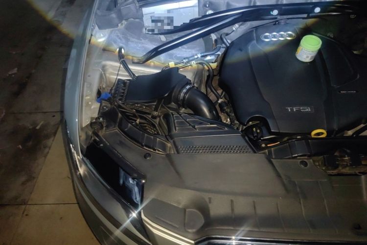 Used Audi Q5 2016 40 TFSI Technology Edition Engine Bay Right