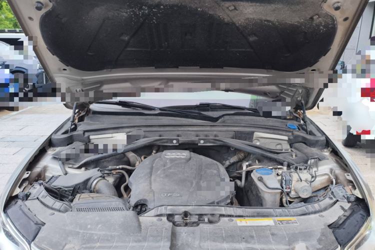 Used Audi Q5 2016 40 TFSI Trendy Edition Engine Bay