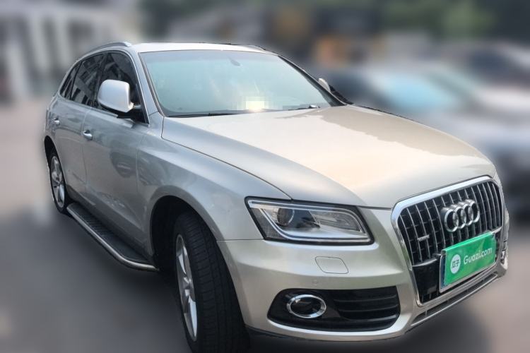 Used Audi Q5 2016 40 TFSI Technology Edition Front Right 45 Deg