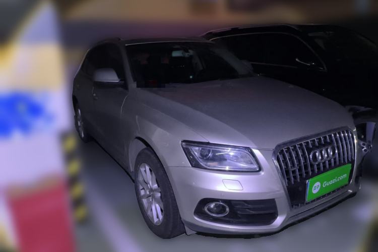Used Audi Q5 2016 40 TFSI Trendy Edition Front Right 45 Deg