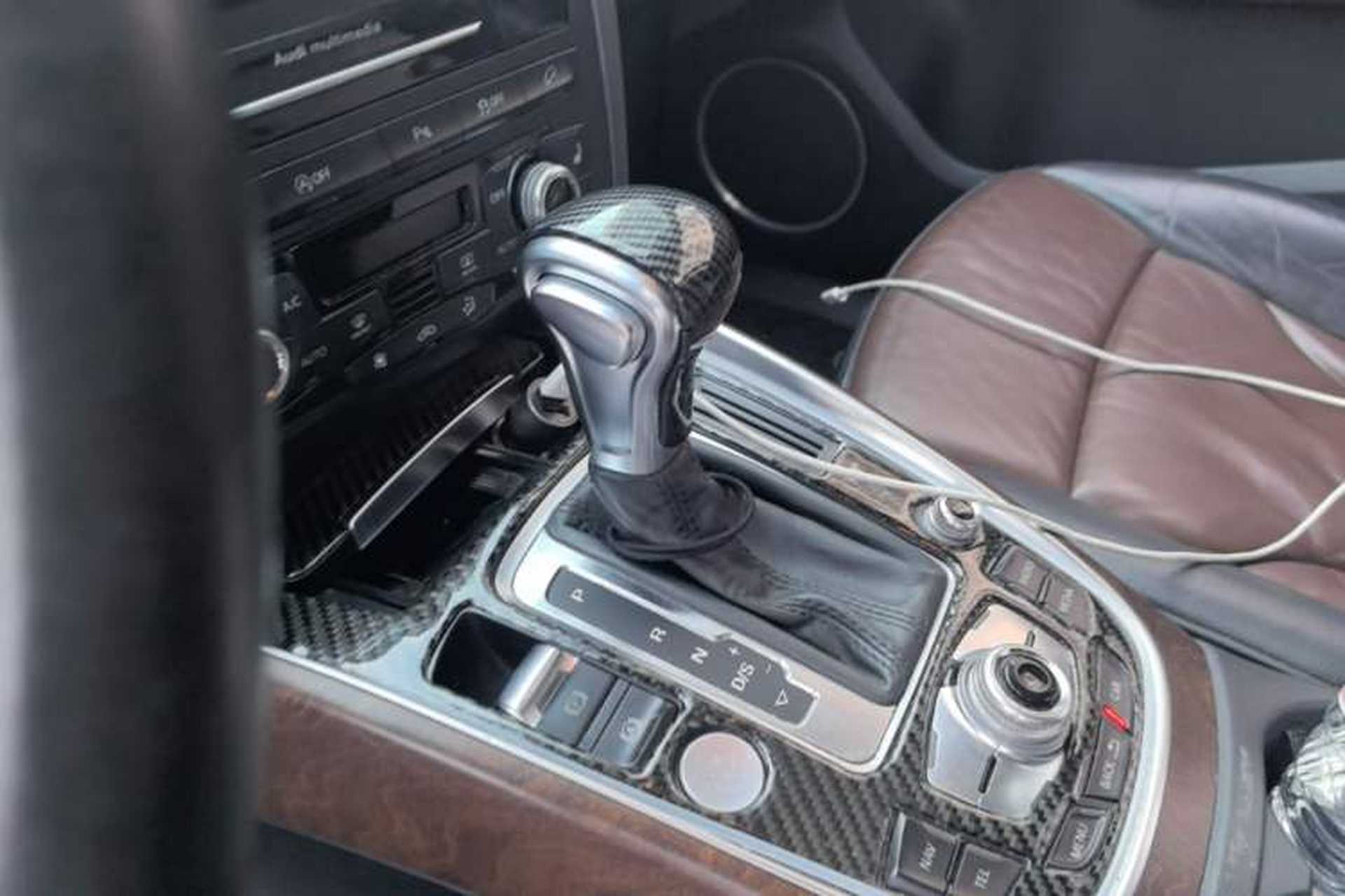 Used Audi Q5 2016 40 TFSI Comfort Model Gear Lever