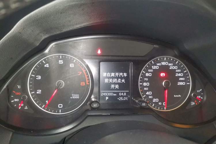 Used Audi Q5 2016 40 TFSI Technology Edition Instrument Cluster