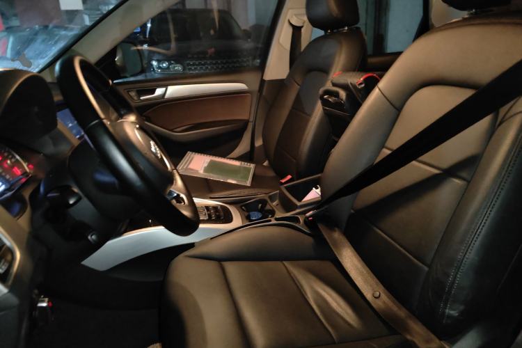 Used Audi Q5 2016 40 TFSI Technology Edition Left Front Seat