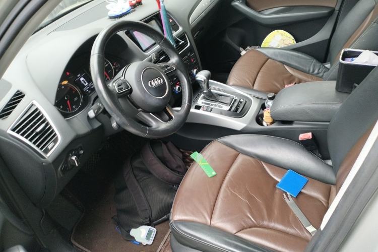 Used Audi Q5 2016 40 TFSI Technology Edition Left Front Seat