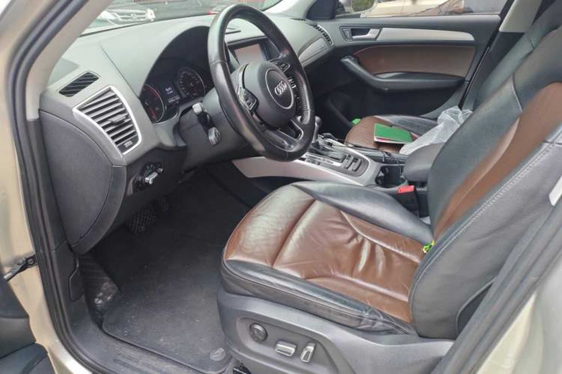 Used Audi Q5 2016 40 TFSI Technology Edition Left Front Seat