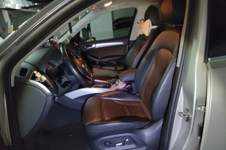 Used Audi Q5 2016 40 TFSI Technology Edition Left Front Seat