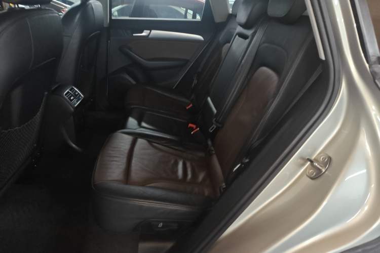 Used Audi Q5 2016 40 TFSI Technology Edition Left Rear Seat