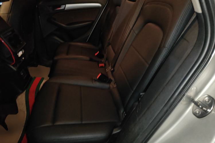 Used Audi Q5 2016 40 TFSI Technology Edition Left Rear Seat