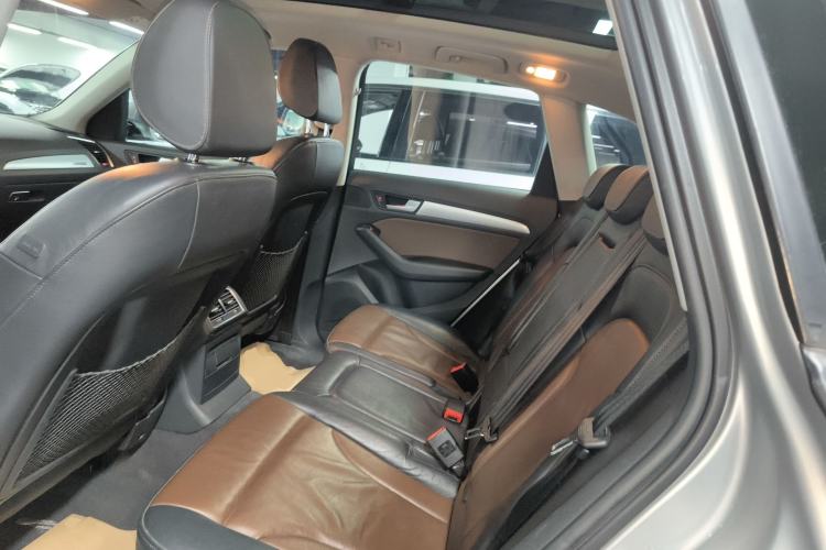 Used Audi Q5 2016 40 TFSI Technology Edition Left Rear Seat