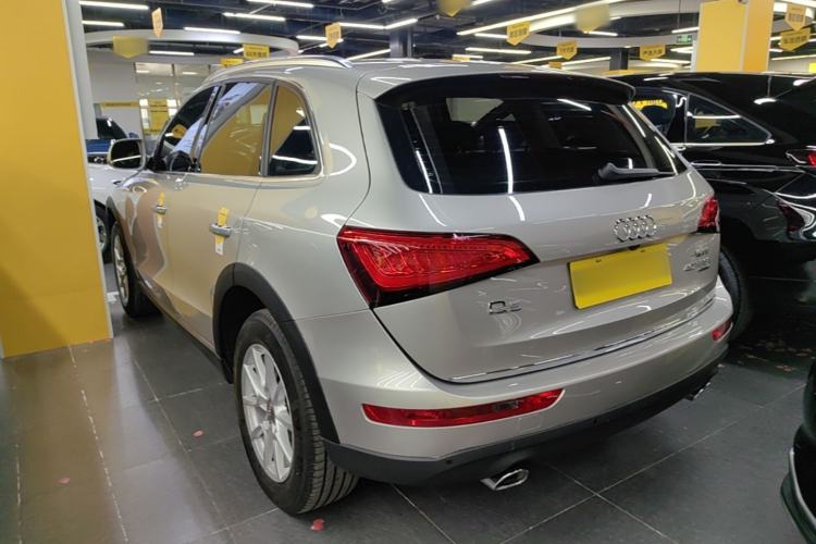 Used Audi Q5 2016 40 TFSI Trendy Edition Rear Left 45 Deg