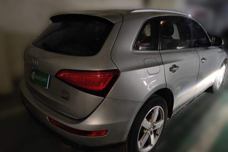 Used Audi Q5 2016 40 TFSI Technology Edition Rear Right 45 Deg