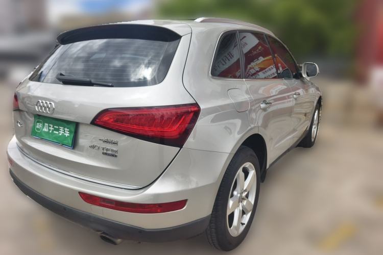 Used Audi Q5 2016 40 TFSI Technology Edition Rear Right 45 Deg