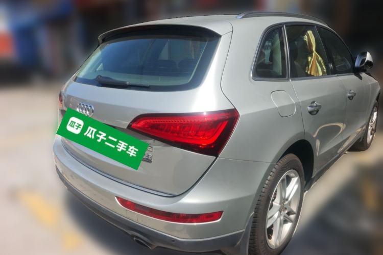 Used Audi Q5 2016 40 TFSI Technology Edition Rear Right 45 Deg