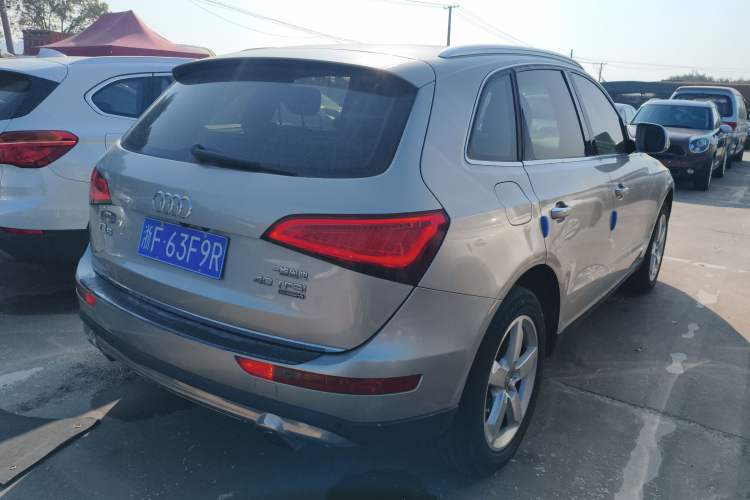 Used Audi Q5 2016 40 TFSI Technology Edition Rear Right 45 Deg