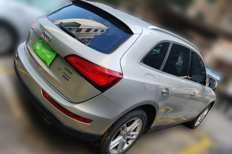 Used Audi Q5 2016 40 TFSI Technology Edition Rear Right 45 Deg