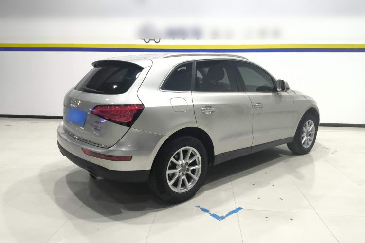 Used Audi Q5 2016 40 TFSI Trendy Edition Rear Right 45 Deg