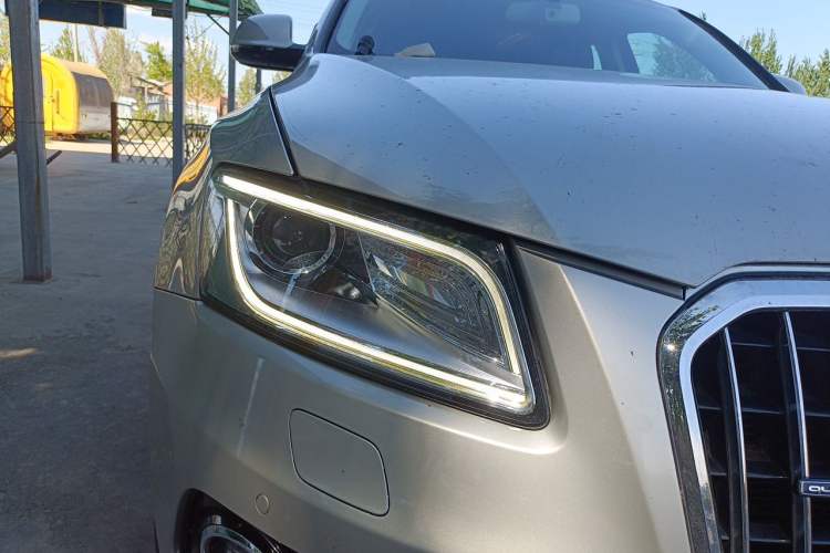 Used Audi Q5 2016 40 TFSI Technology Edition Right Front Headlight