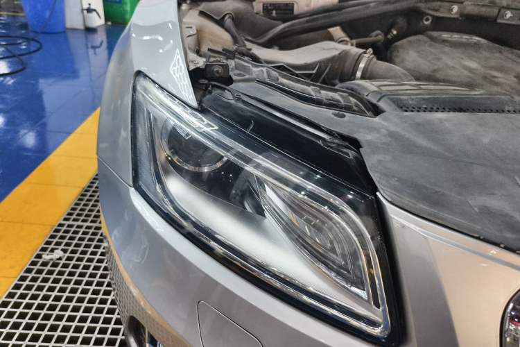 Used Audi Q5 2016 40 TFSI Technology Edition Right Front Headlight