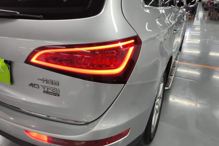 Used Audi Q5 2016 40 TFSI Technology Edition Right Rear Taillight