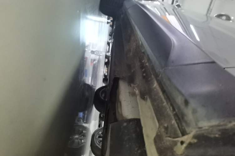 Used Audi Q5 2016 40 TFSI Technology Edition Right Side Sill