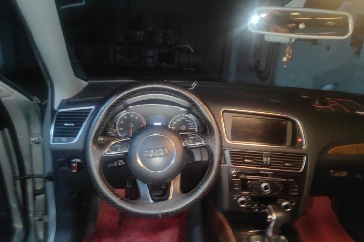 Used Audi Q5 2016 40 TFSI Technology Edition Steering Wheel