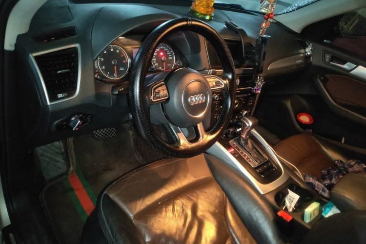 Used Audi Q5 2016 40 TFSI Technology Edition Steering Wheel