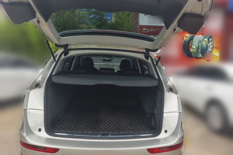 Used Audi Q5 2016 40 TFSI Technology Edition Trunk
