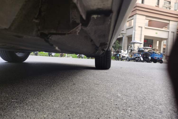 Used Audi Q5 2016 40 TFSI Comfort Model Chassis Front Left