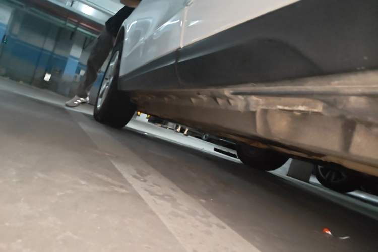 Used Audi Q5 2016 40 TFSI Technology Edition Chassis Rear Left