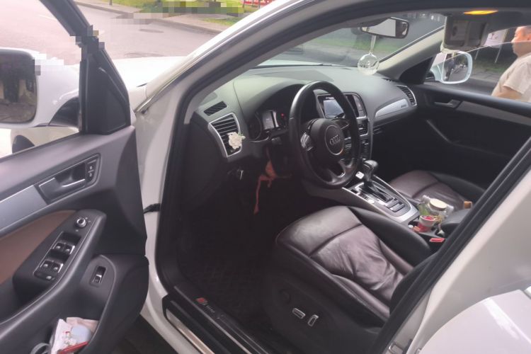 Used Audi Q5 2016 40 TFSI Technology Edition Driver Seat