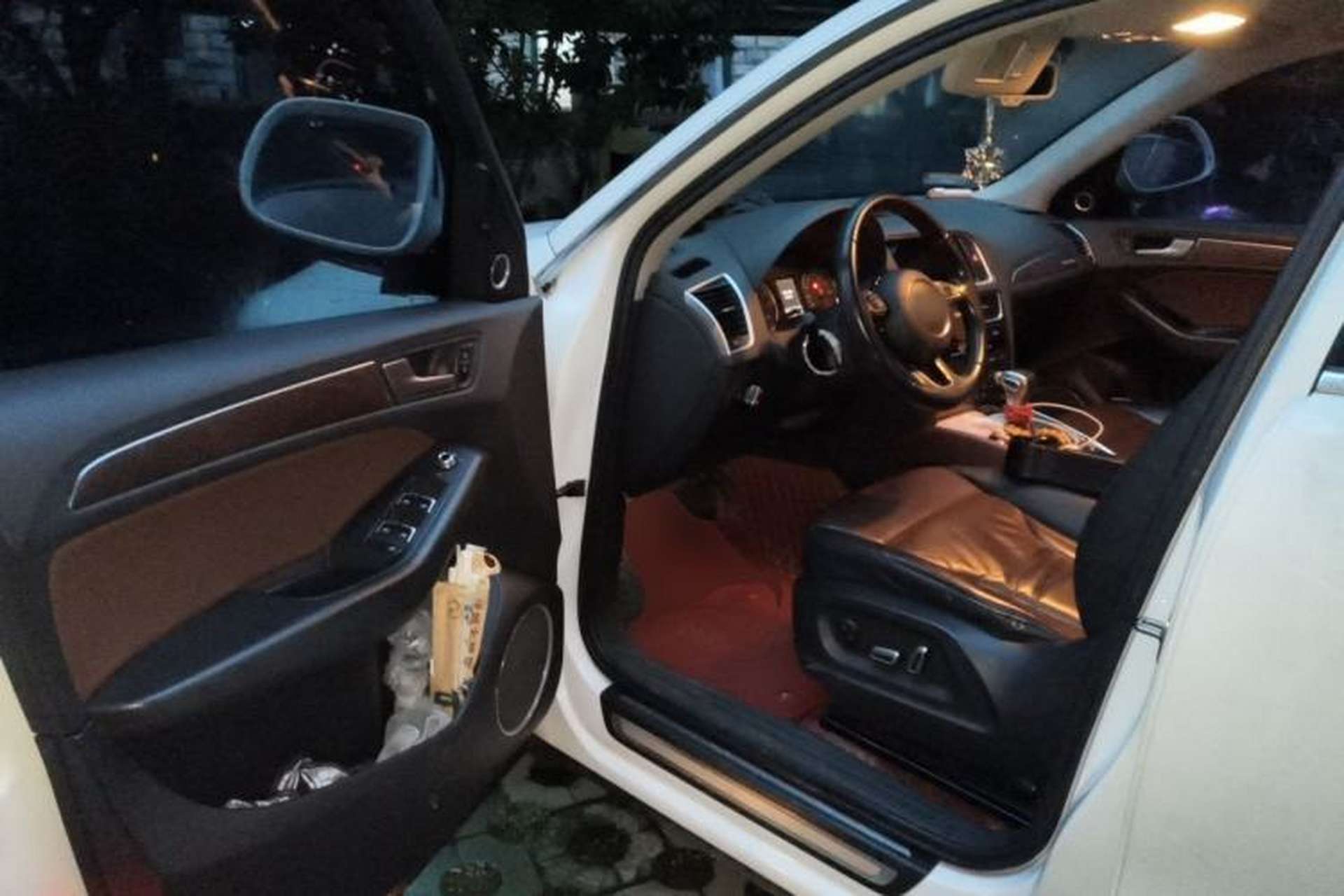 Used Audi Q5 2016 40 TFSI Comfort Model Driver Seat