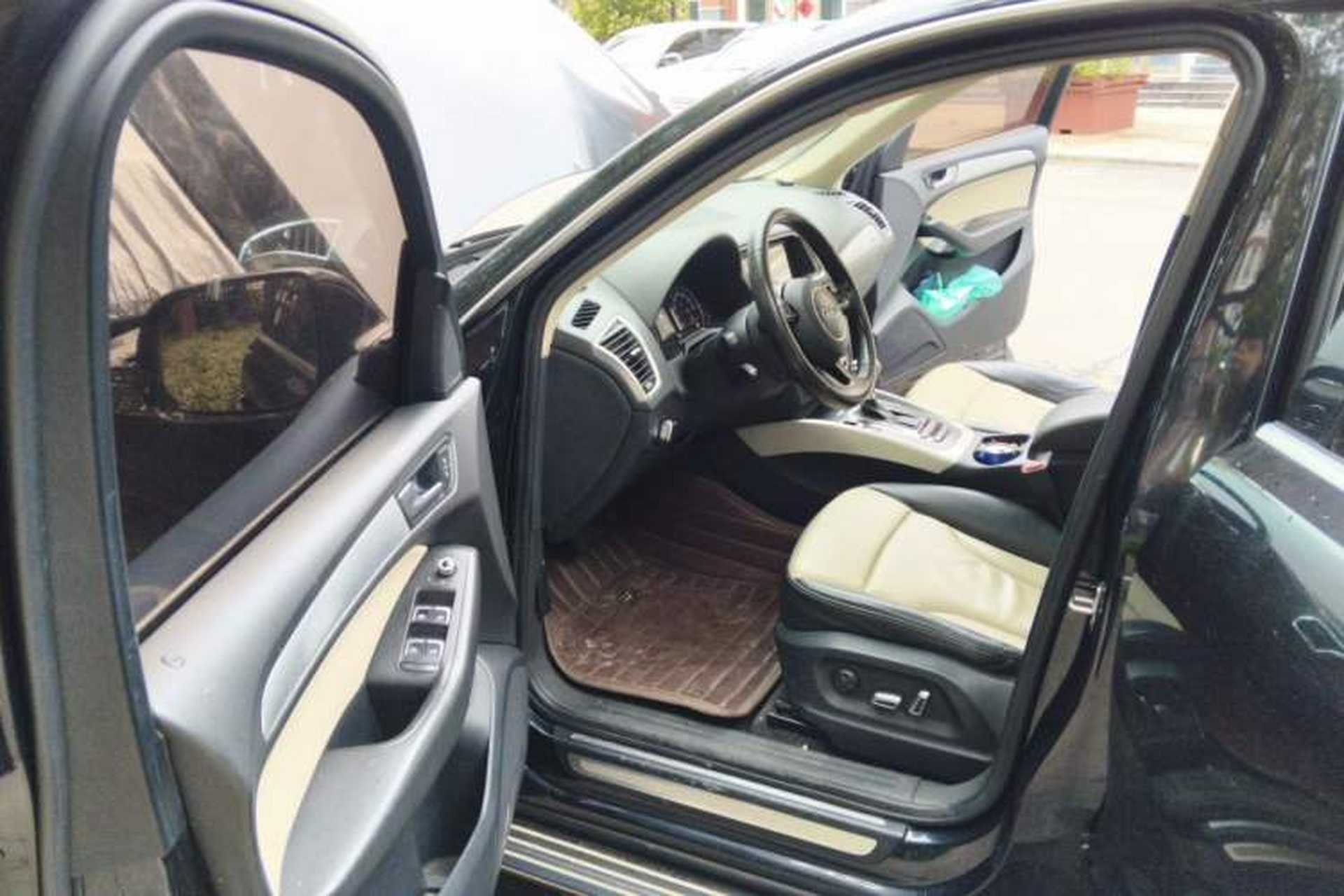 Used Audi Q5 2016 40 TFSI Technology Edition Driver Seat