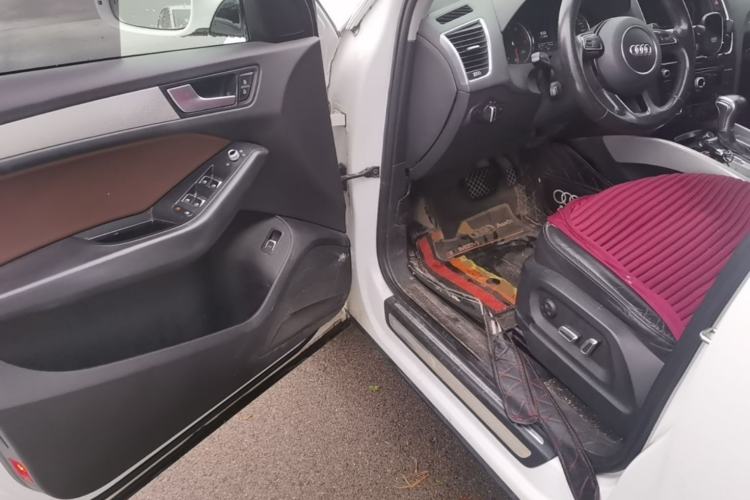 Used Audi Q5 2016 40 TFSI Technology Edition Driver Seat