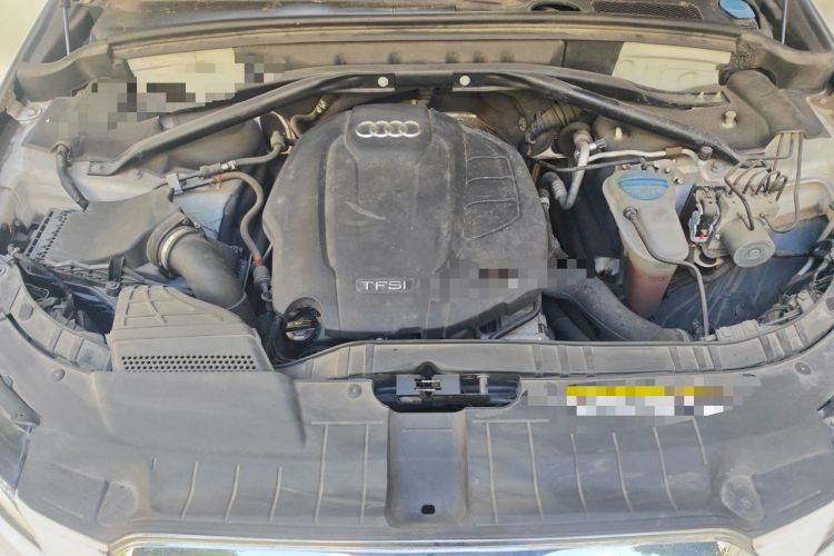 Used Audi Q5 2016 40 TFSI Trendy Edition Engine Bay