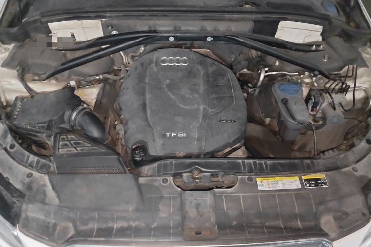 Used Audi Q5 2016 40 TFSI Technology Edition Engine Bay