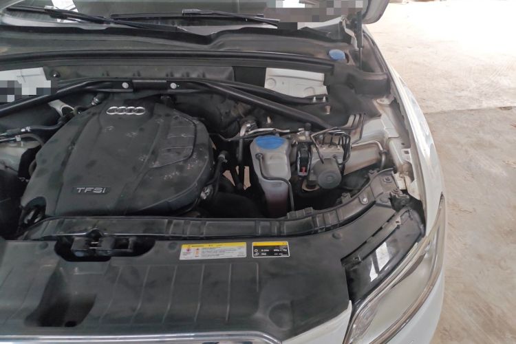 Used Audi Q5 2016 40 TFSI Technology Edition Engine Bay Left