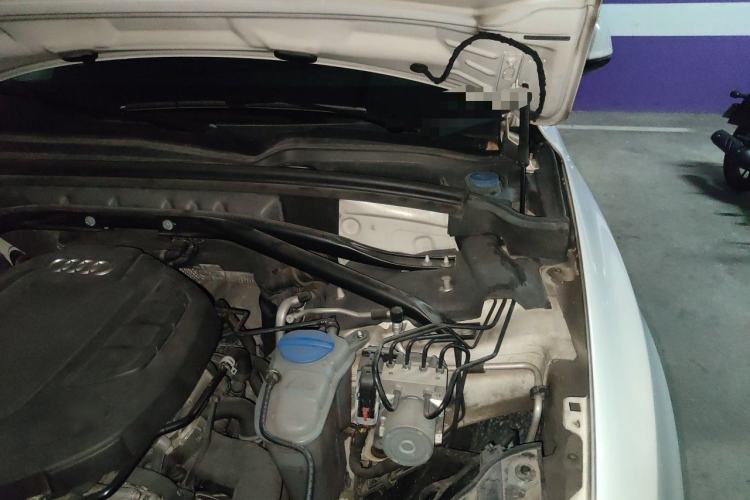 Used Audi Q5 2016 40 TFSI Trendy Edition Engine Bay Left