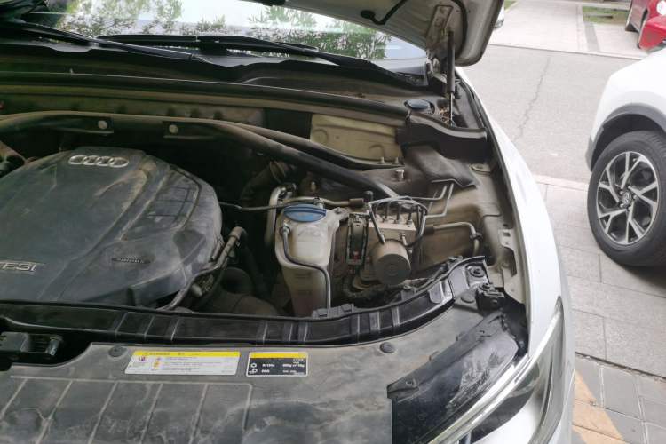 Used Audi Q5 2016 40 TFSI Trendy Edition Engine Bay Left