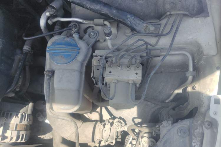 Used Audi Q5 2016 40 TFSI Technology Edition Engine Bay Left