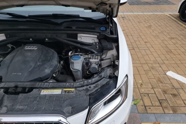 Used Audi Q5 2016 40 TFSI Technology Edition Engine Bay Left