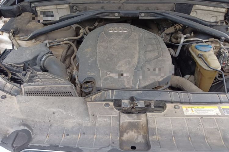 Used Audi Q5 2016 40 TFSI Technology Edition Engine Bay