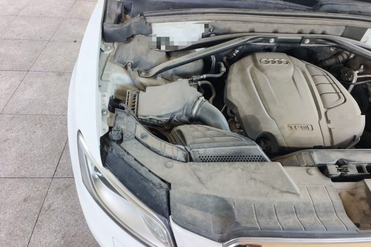Used Audi Q5 2016 40 TFSI Technology Edition Engine Bay Right