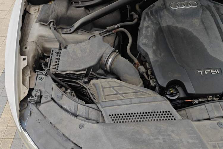 Used Audi Q5 2016 40 TFSI Trendy Edition Engine Bay Right