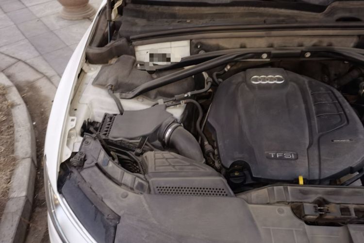 Used Audi Q5 2016 40 TFSI Trendy Edition Engine Bay Right
