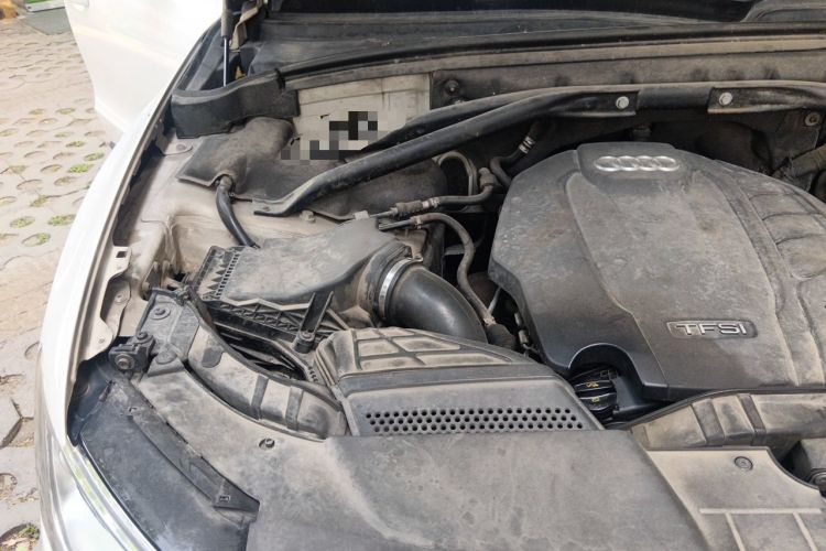 Used Audi Q5 2016 40 TFSI Technology Edition Engine Bay Right